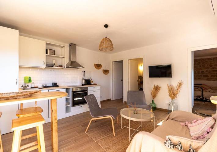 Bed & breakfast voor 14 personen, with zwembad and uitzicht as well as tuin - 1