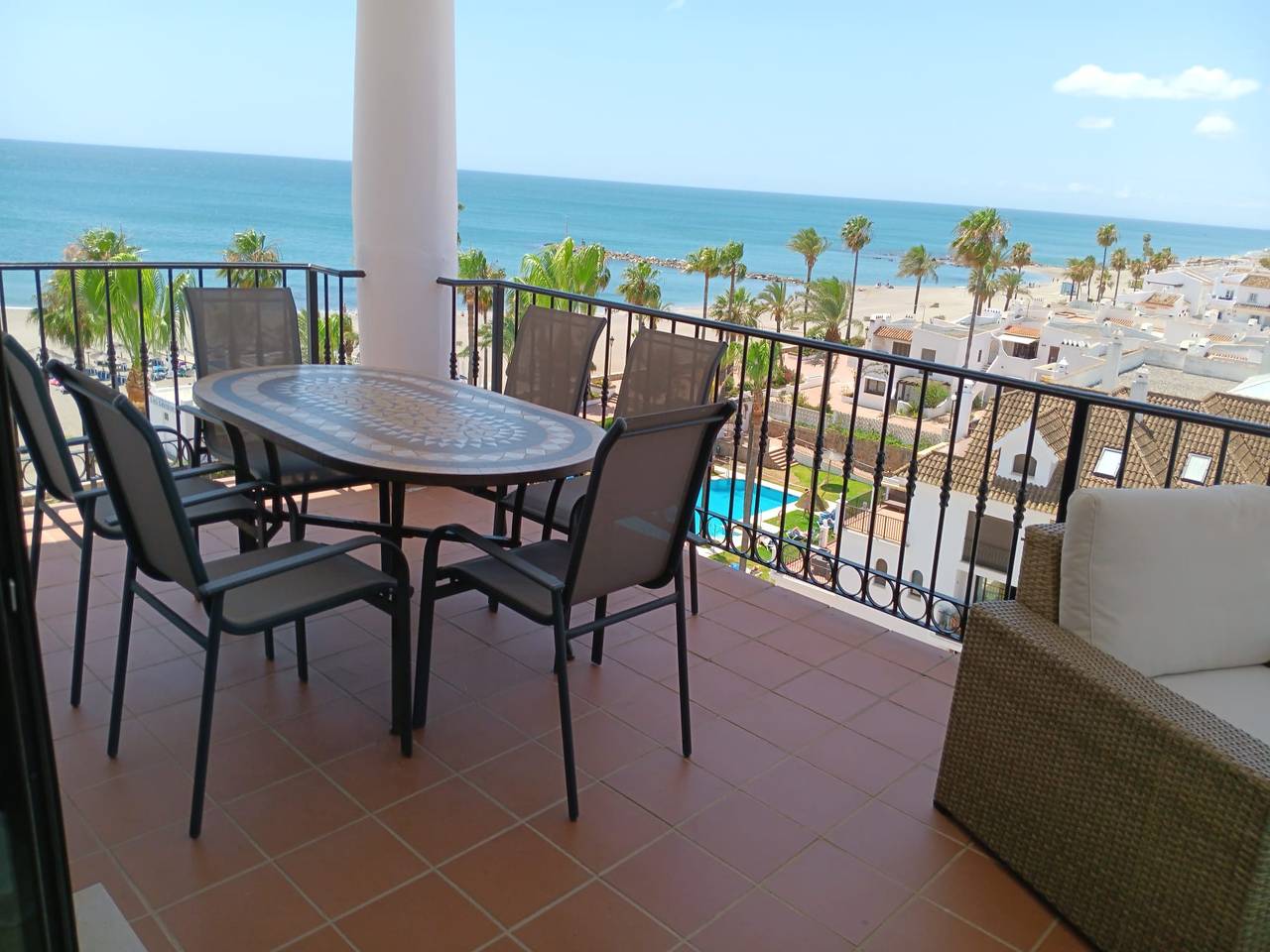 Entire apartment, Marina real 161 in Playa Gaviotas, Manilva