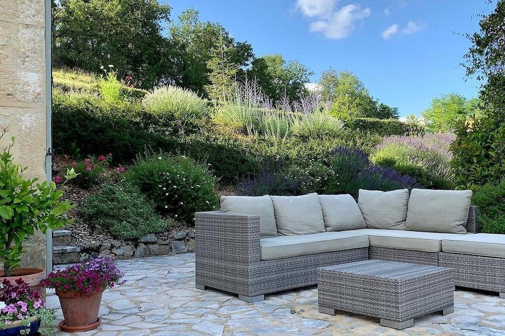 Beautiful, spacious & fully renovated house in the Dordogne in Saint-Cybranet, Périgord Noir