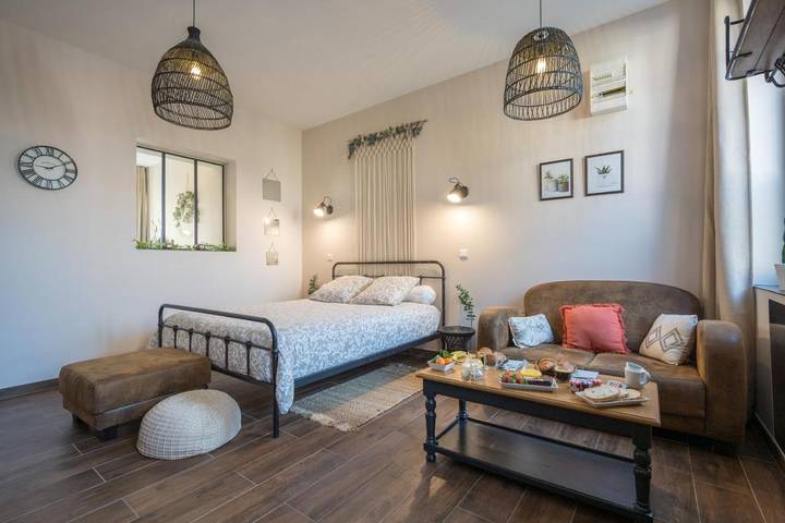 Gîte pour 2 personnes, avec Jacuzzi et Vue à Saint-Venant