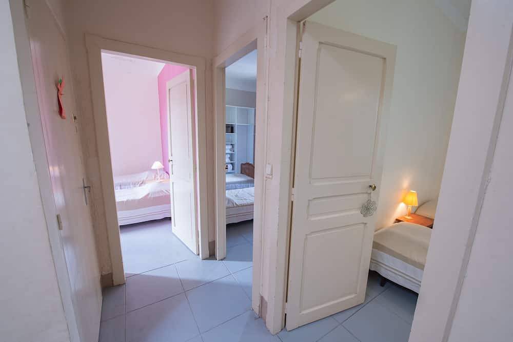 House Campaign With Above Ground Pool And Close To The Sea Pezenas in Pézenas, Mediterranean Coast (France)