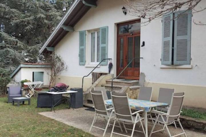 Gîte pour 8 personnes à Valfleury