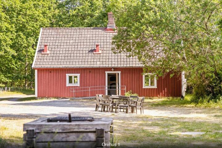 Ferienhaus für 12 Personen, mit Terrasse und Garten sowie Ausblick in Sjöbo und Umgebung
