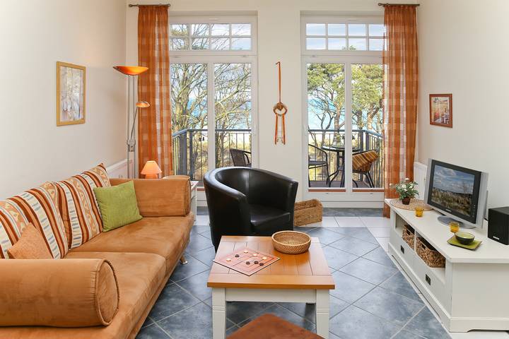 Ferienwohnung für 4 Personen, mit Seeblick und Balkon an der Ostsee - 2