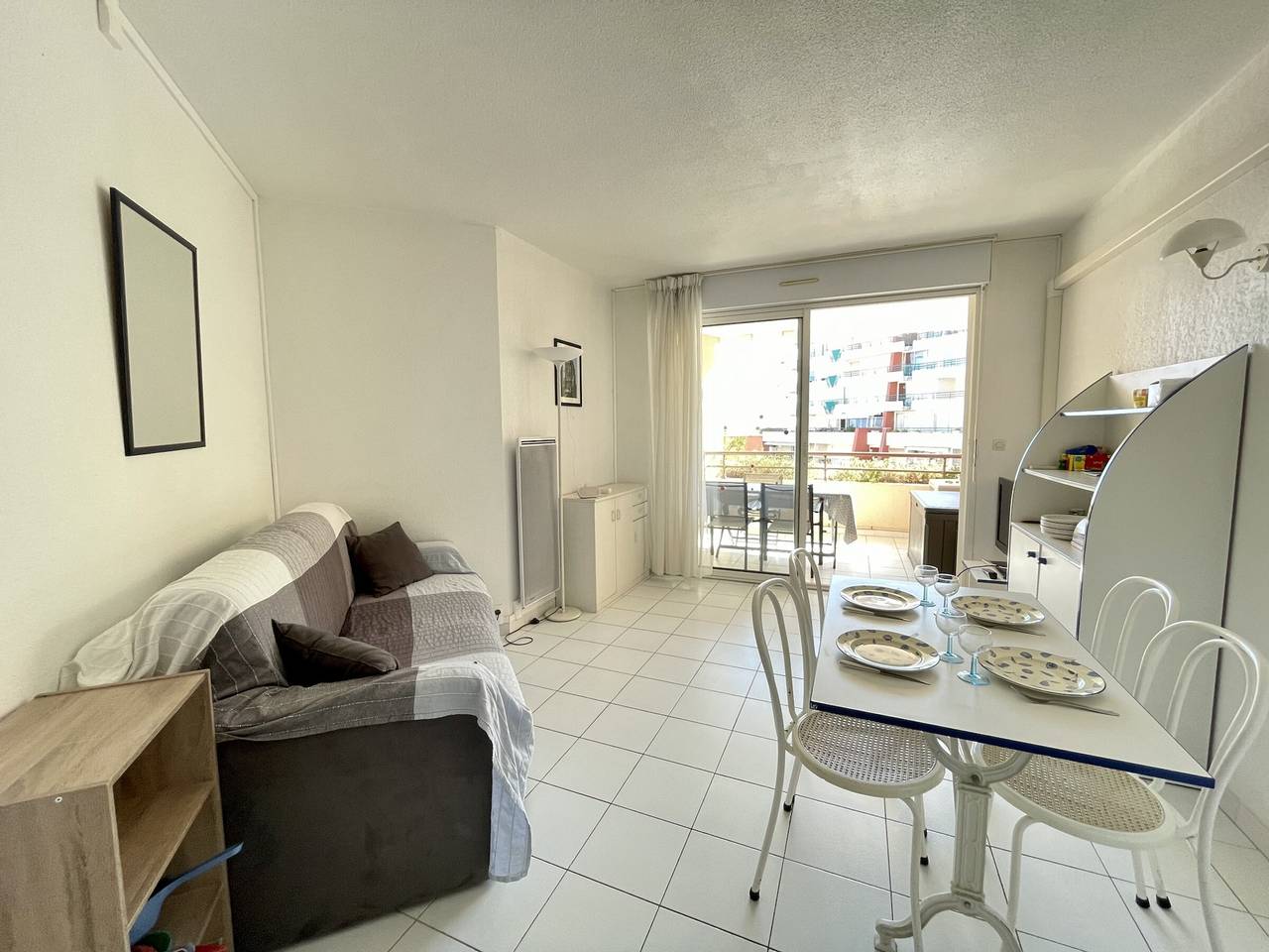 Ganze Wohnung, Meerblick-Apartment für 4 in Sète mit privatem Parkplatz in Sete, Côte d'Améthyste