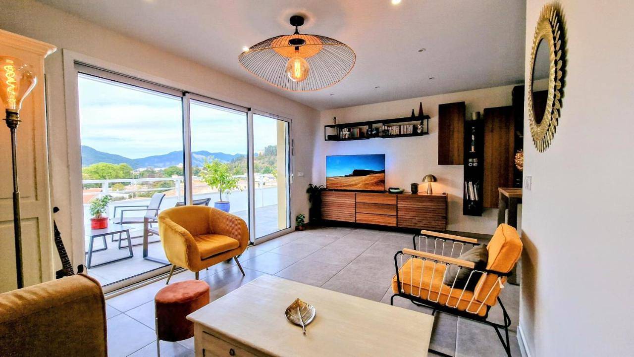 Appartement entier, Three-Bedroom Apartment in Die, Parc naturel régional du Vercors