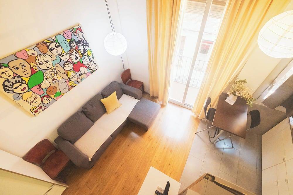 Appartamento intero, Studio in Gracia with balcony in Barcelona Centre, Barcellona