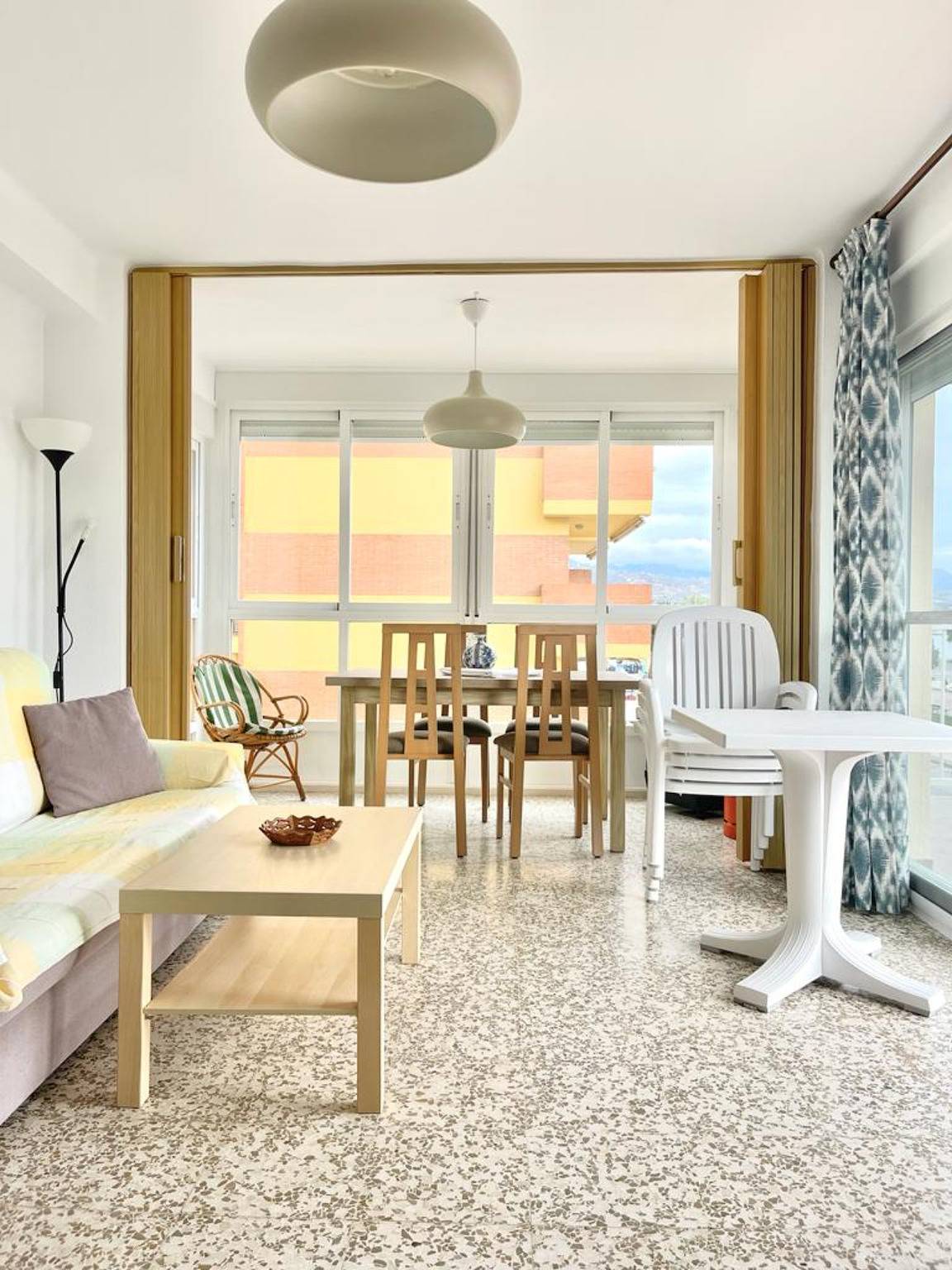 Apartamento entero, Terrasol San Gerardo 2-2-2 Frontal Al Mar in Playa de Torre del Mar, Torre del Mar