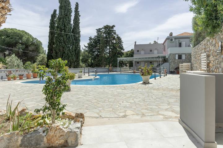 Ganze Wohnung, Ferienwohnung 'Studio 1' mit Bergblick, Wi-Fi und Klimaanlage in Panormos, Kalymnos