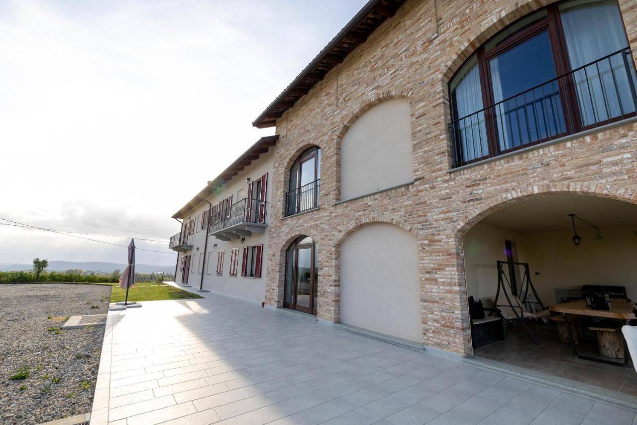 Ganze Wohnung, Ca del Mou Appartamenti in Affitto in Castagnole delle Lanze, Langhe