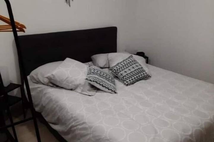 Gîte pour 4 personnes, avec jacuzzi, animaux acceptés à Régusse - 4