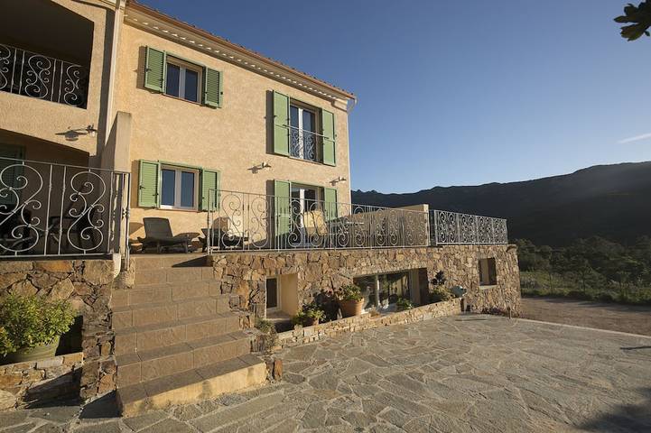 Gîte pour 6 personnes, avec balcon, animaux acceptés à Galéria - 4