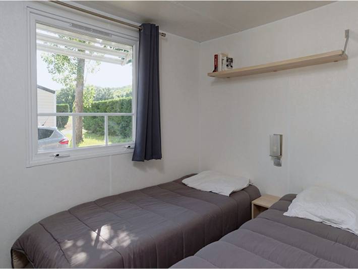 Mobil home pour 4 personnes, avec piscine à Les Aires - 4