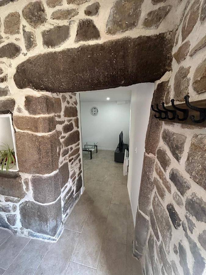 Gîte pour 2 personnes, avec terrasse à Miniac-Morvan - 2