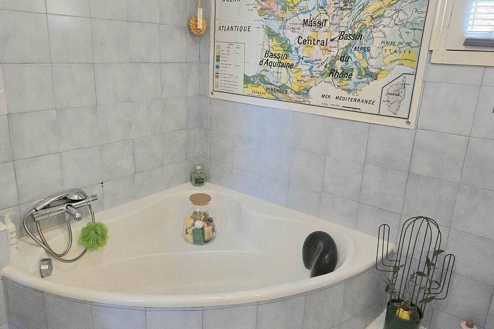 Chambre d'hôtes - L'Oustal - À L'École Buissonnière in Lacrouzette, Région de Castres