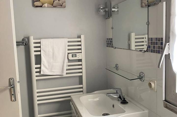 Location de vacances pour 5 personnes, avec jardin et terrasse dans Golf de l'Odet - 4