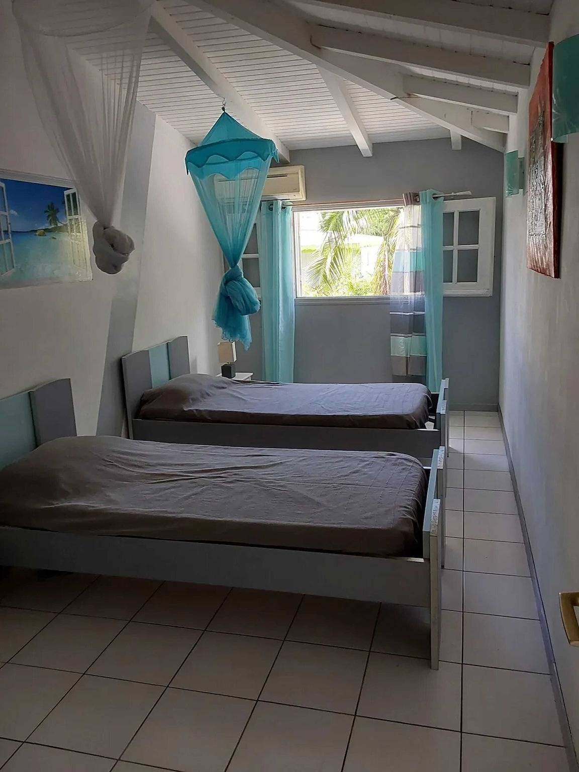 Apartamento entero, Apartamento luminoso con terraza en Le Gosier, 70 m² in Le Gosier, Guadalupe