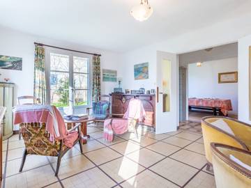 Location de vacances pour 6 personnes, avec terrasse et jardin à Cabourg
