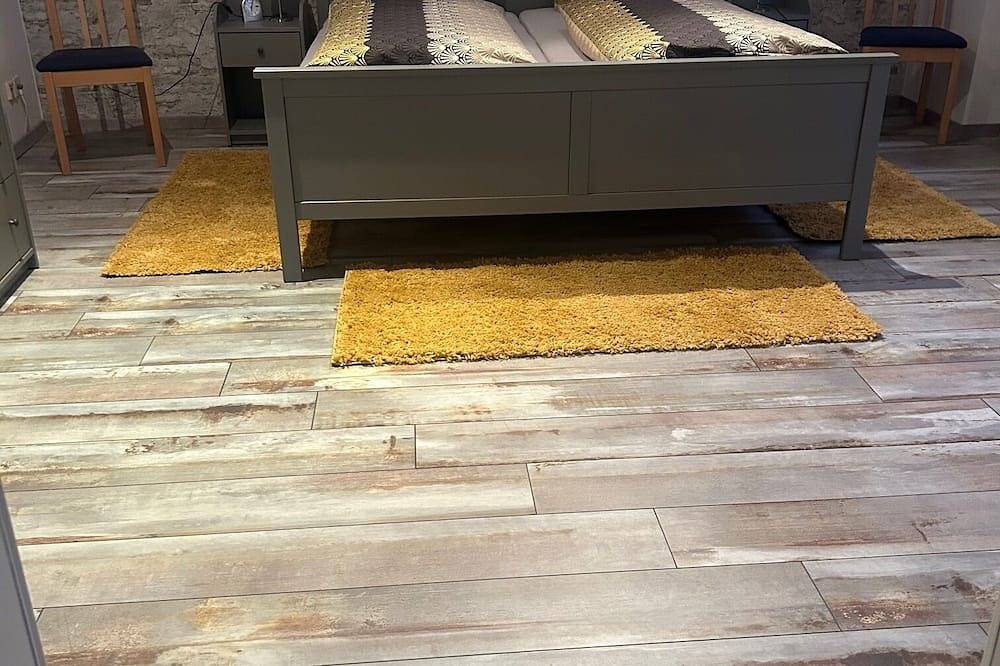 Ganze Wohnung, Ferienwohnung Am Theaterplatz- Ihr Feriendomizil im Zentrum von Meißens Altstadt in Meißen, Meißen Region