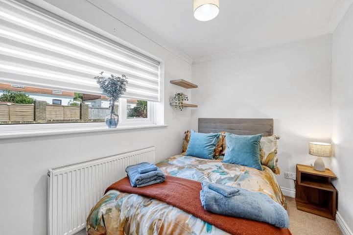 Holiday rental for 4 people, with garden in Dover