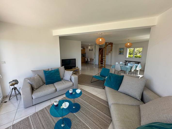 Location de vacances pour 8 personnes, avec jardin et terrasse, adapté aux familles à Ploudalmézeau - 2