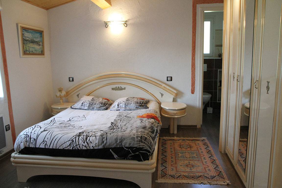 Les Issignols, chambre d'hôtes indépendante - Chambre Indépendante in Colombier-le-Vieux, Région de Tournon-sur-Rhône