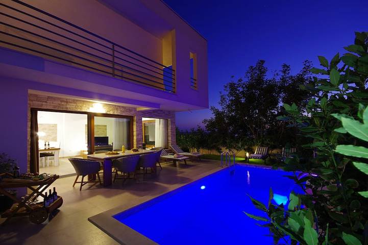 Villa pour 8 personnes, avec jardin - 1