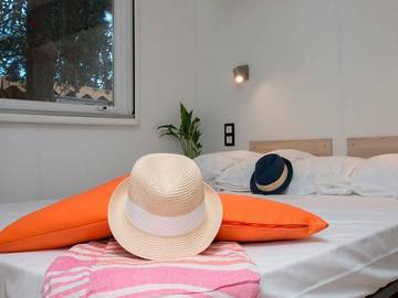 Camping pour 6 Personnes dans Ghisonaccia, Région de Corte, Photo 4