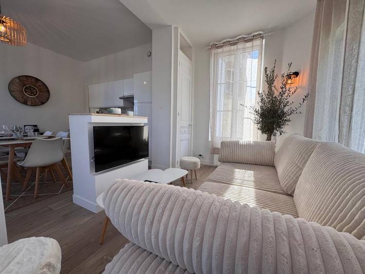 Gîte pour 5 personnes, avec jardin dans Office De Tourisme De Blonville Benerville Tourgeville - 4