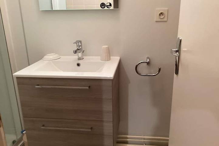 Gîte pour 3 personnes, avec balcon, animaux acceptés dans Grands Thermes de la Bourboule - 4