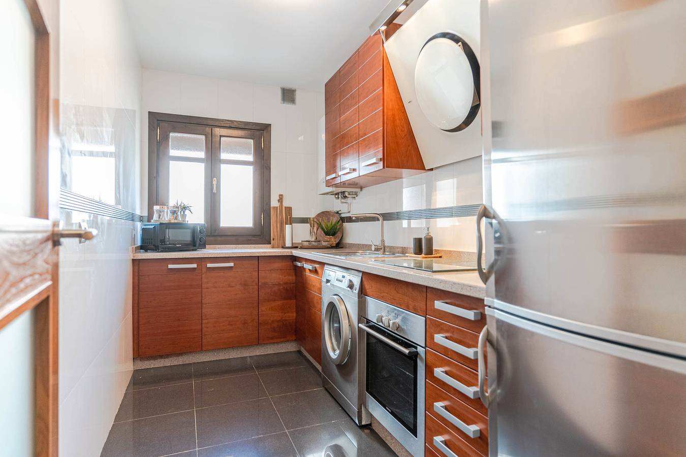 Apartamento inteiro, Apartamento 'Calle San Isidro, 59' com Varanda, Wi-Fi e Ar Condicionado in Granada, Granada Província