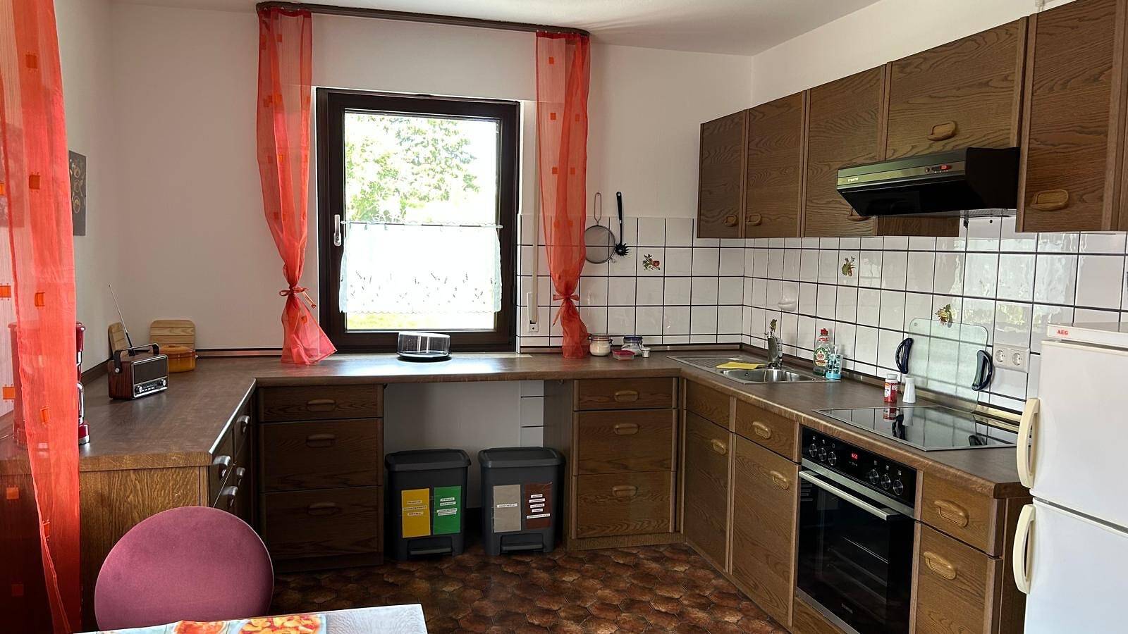 Ganze Wohnung, Ruhiges Apartment „Haus Schwarzwaldblick“ mit Bergblick zur Hornisgrinde, Balkon und Wlan am Bach in Ottersweier, Mittlerer Schwarzwald
