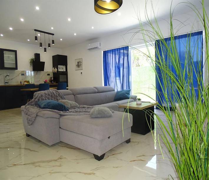 Ferienhaus für 6 Personen, mit Whirlpool und Garten in Pristeg