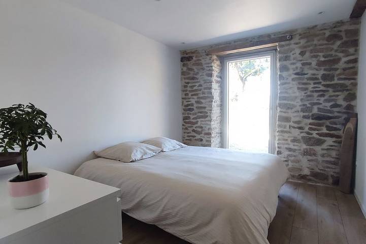 Location de vacances pour 4 personnes, avec sauna et jacuzzi ainsi que terrasse et jardin à Comps-la-Grand-Ville - 2
