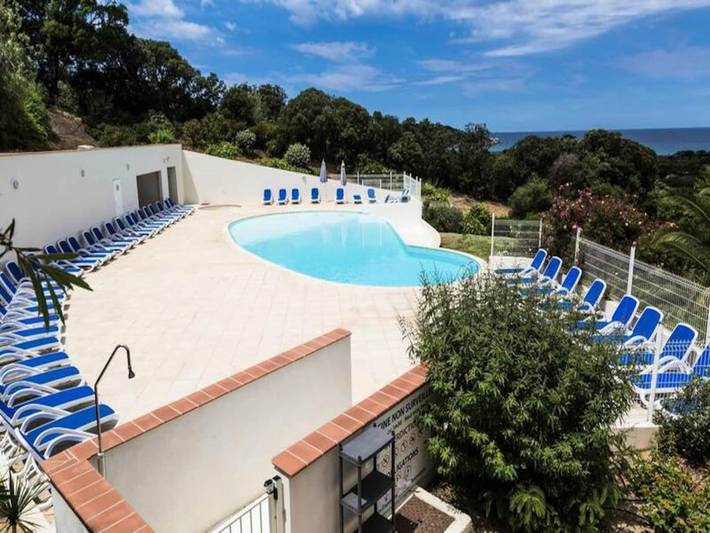 Gîte pour 7 personnes, avec jardin et piscine à Belgodère - 4