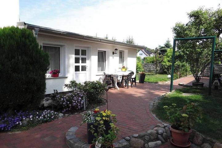 Bungalow für 2 Personen, mit Terrasse in Rostock