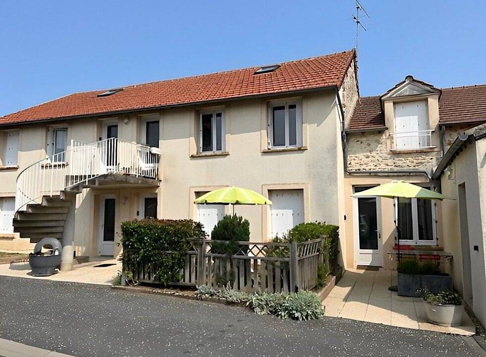 Appartement Les Tournesols près de Massy, Evry in Chauffour-lès-Étréchy, Essonne