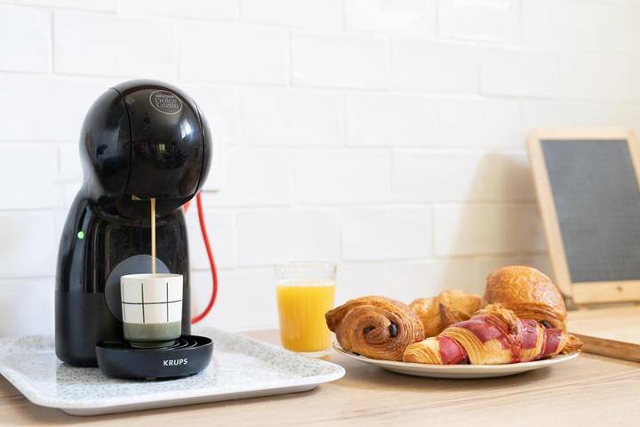 Gîte pour 4 personnes, avec terrasse et vue à Jonquerettes - 4