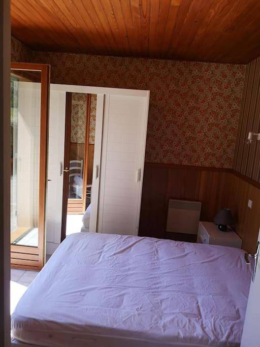 Location de vacances pour 5 personnes, avec vue et jardin à Saint-Paul-de-Salers - 4