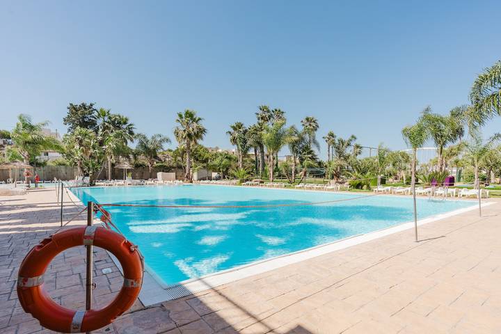 Bungalow für 6 Personen, mit Garten und Kinderpool in Süditalien - 2