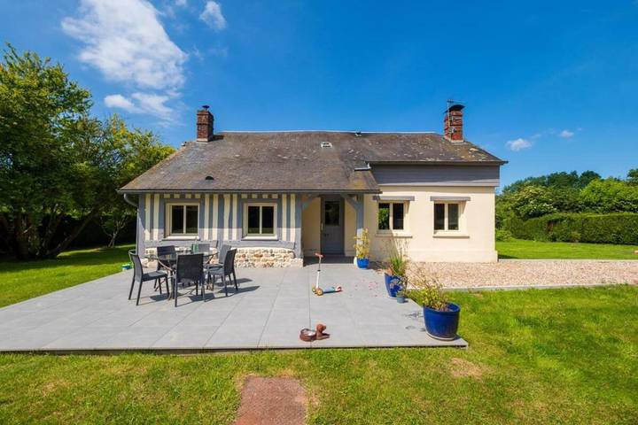 Maison de vacances pour 8 personnes, avec jardin, animaux acceptés