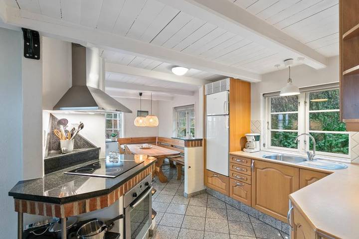 Ferienhaus für 6 Personen, mit Balkon/Terrasse und Whirlpool sowie Terrasse und Sauna in Søndervig - 3