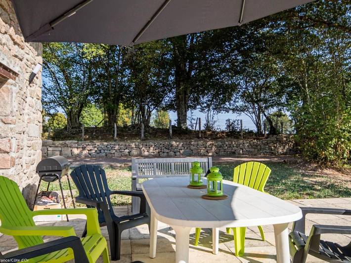 Steinhaus im Morvan mit Kamin und Garten in Champeau-en-Morvan, Montbard und Umgebung