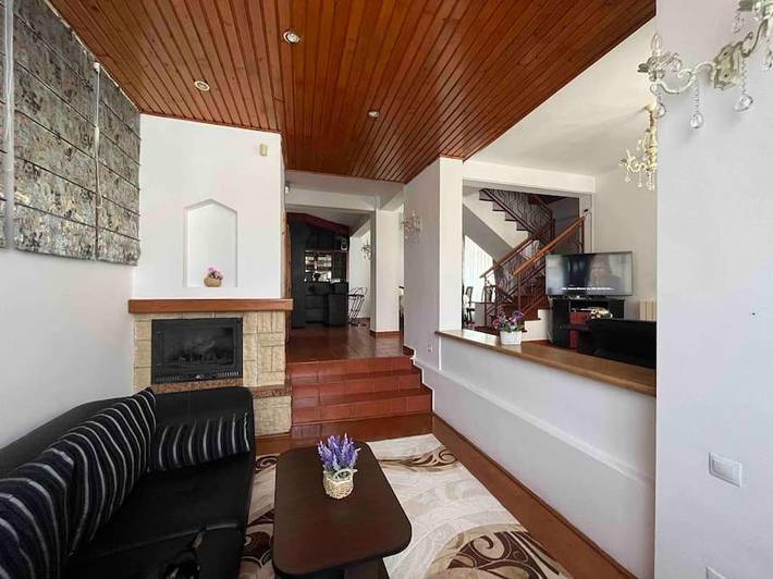 Willa dla 10 osób, z balkon i sauna oraz jacuzzi i ogród w Karpaty (Rumunia)