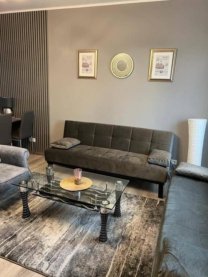 Ferienwohnung für 3 Personen, mit Terrasse und Garten in Bestensee