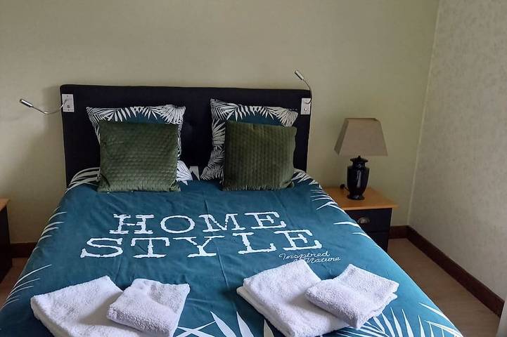 Location de vacances pour 10 personnes, avec jardin et terrasse, animaux acceptés à Pleslin-Trigavou - 2