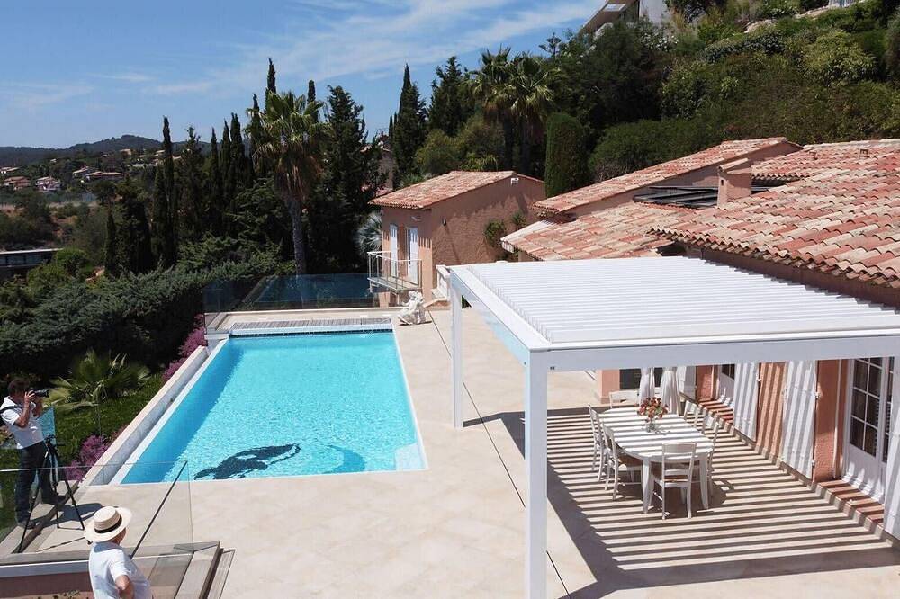 Ganze Wohnung, Studio indépendant dans villa avec piscine in Agay, Saint-Raphaël