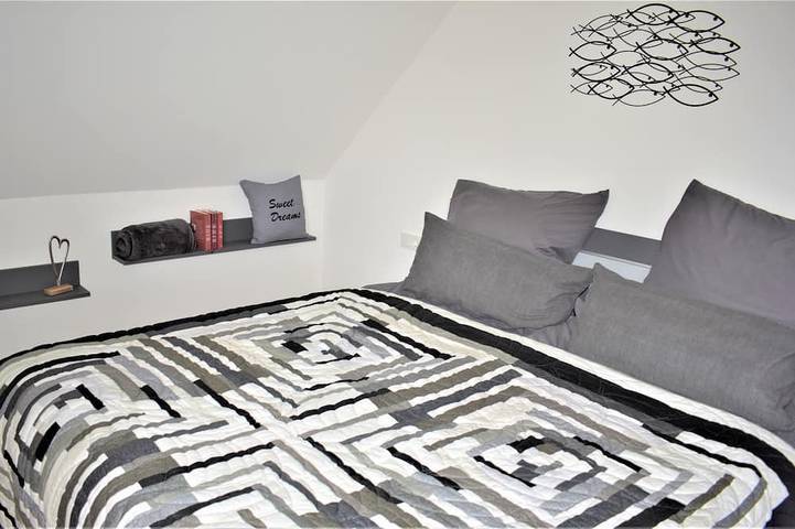 Ferienhaus für 6 Personen, mit Terrasse und Garten sowie Sauna in Butjadingen - 4