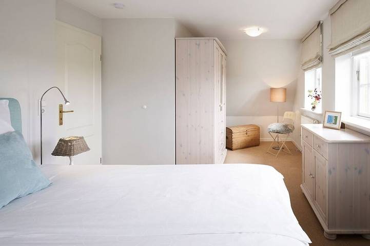 Ferienhaus für 6 Personen, mit Terrasse und Sauna sowie Garten, mit Haustier in Alkersum - 2