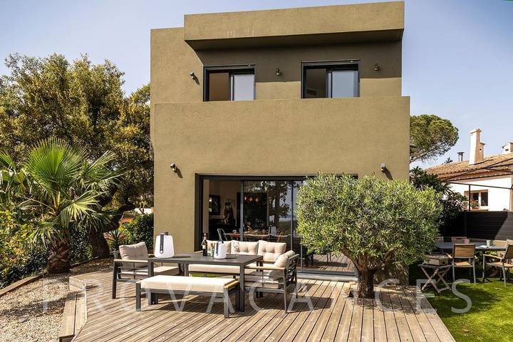 Villa pour 6 personnes, avec balcon/terrasse dans Saint-Aygulf